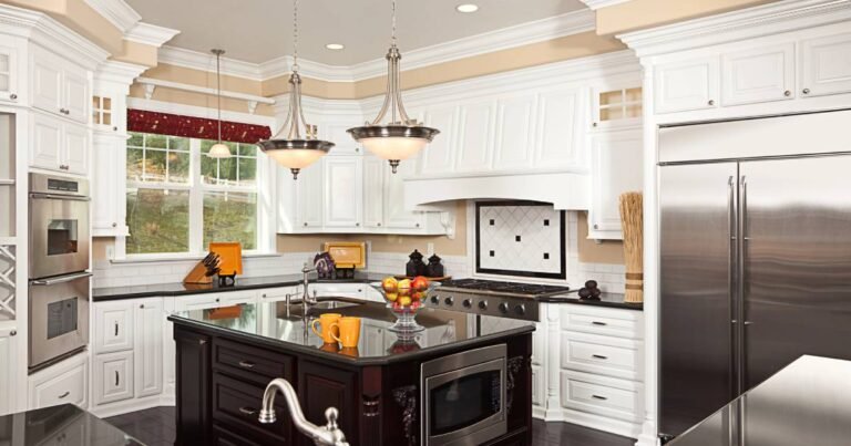 The Benefits of Hiring a Professional for Your Kitchen Remodel